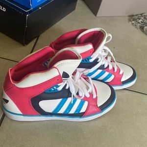 Adidas shoes pink, blue, yellow size 7